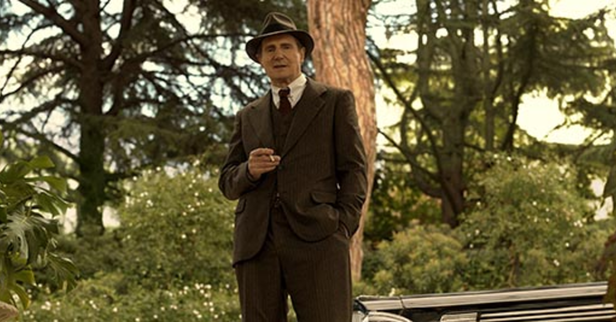 how to smoke a cigarette like a gentleman How Do Cigars Make You Feel? My Experience as a Cigar Expert